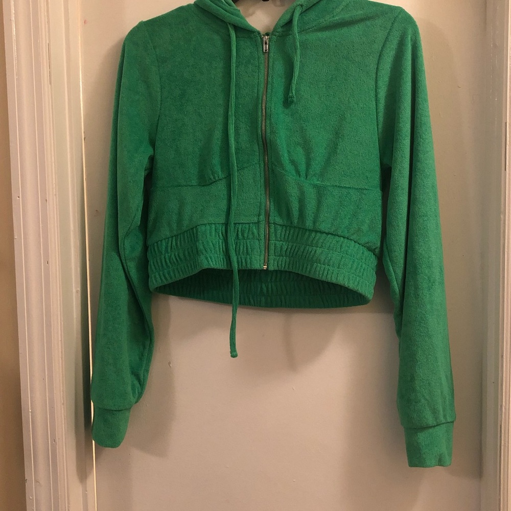 Green short jogger set